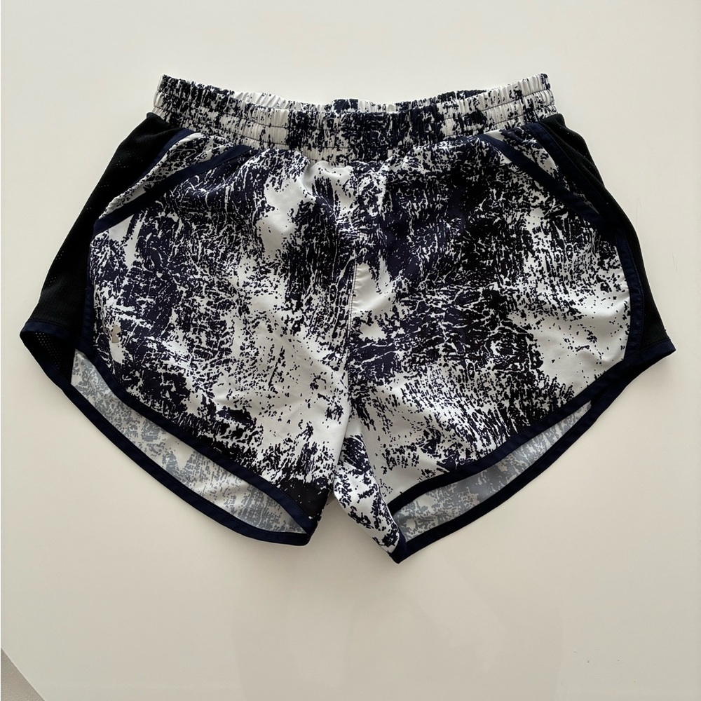 Under Armour Black/Navy/White Athletic Running Shorts with Splatter Design